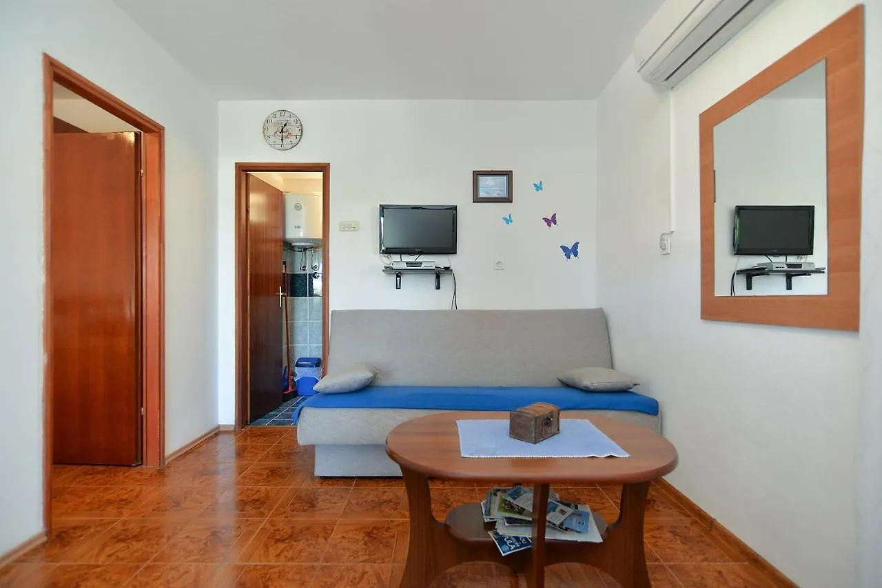 Apartments Valbandon With Pool 31 Fazana 0*,